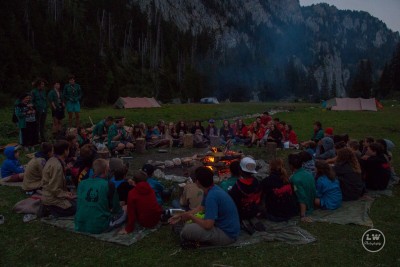 Une soirée autour du feu tous ensembles